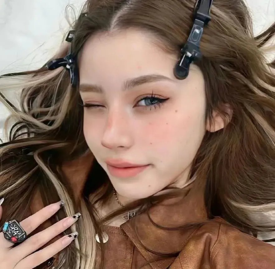 敌对同谋
